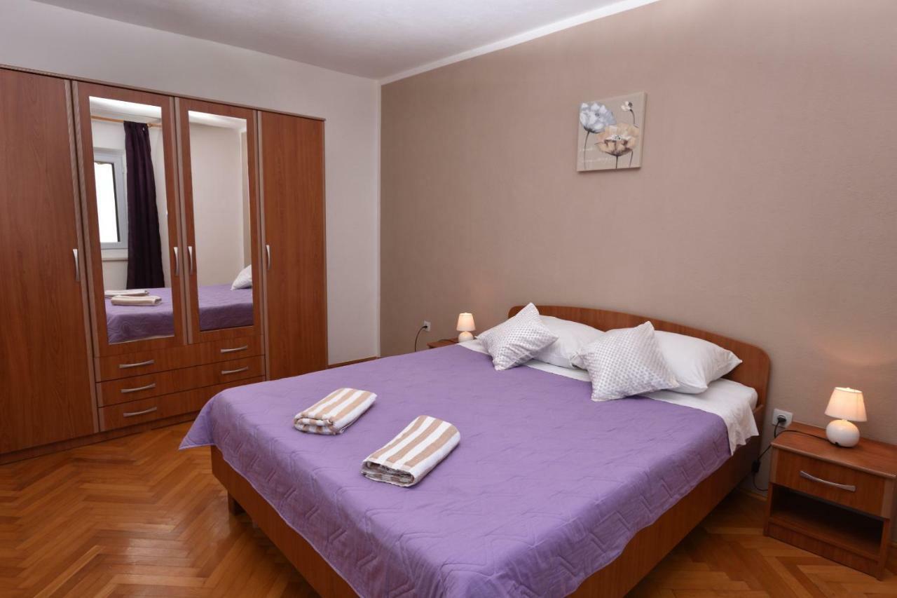 Apartments Katica พรีมอชเตน ภายนอก รูปภาพ